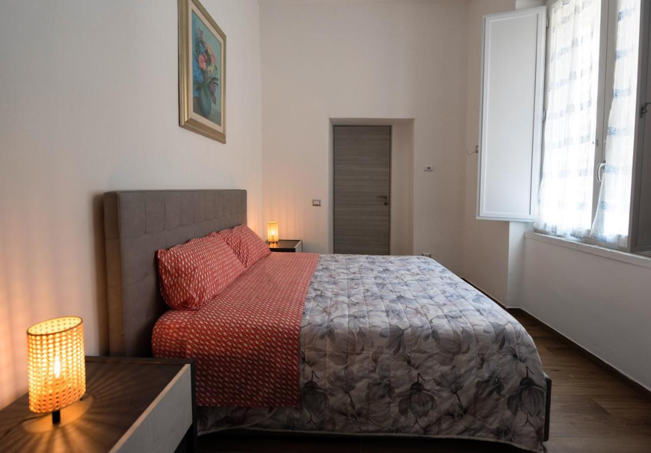 Dimora Francesca Apartamento Salerno Exterior foto