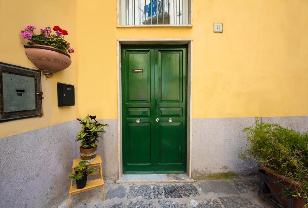 Dimora Francesca Apartamento Salerno Exterior foto