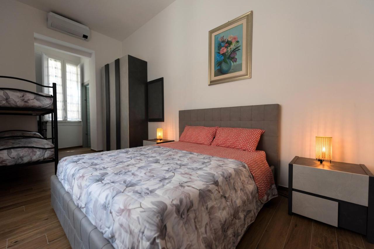 Dimora Francesca Apartamento Salerno Exterior foto